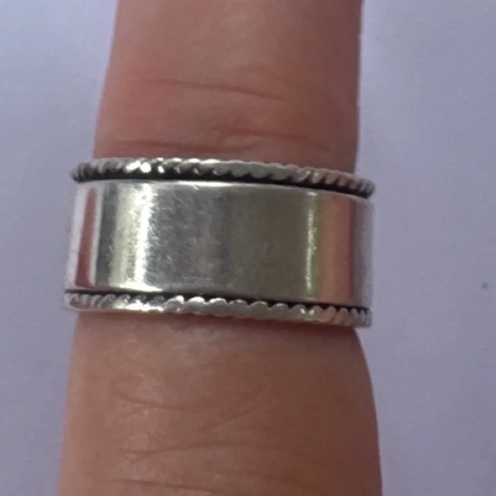 Spinner Ring Size 5 Silver 925 Sterling Rope Edge